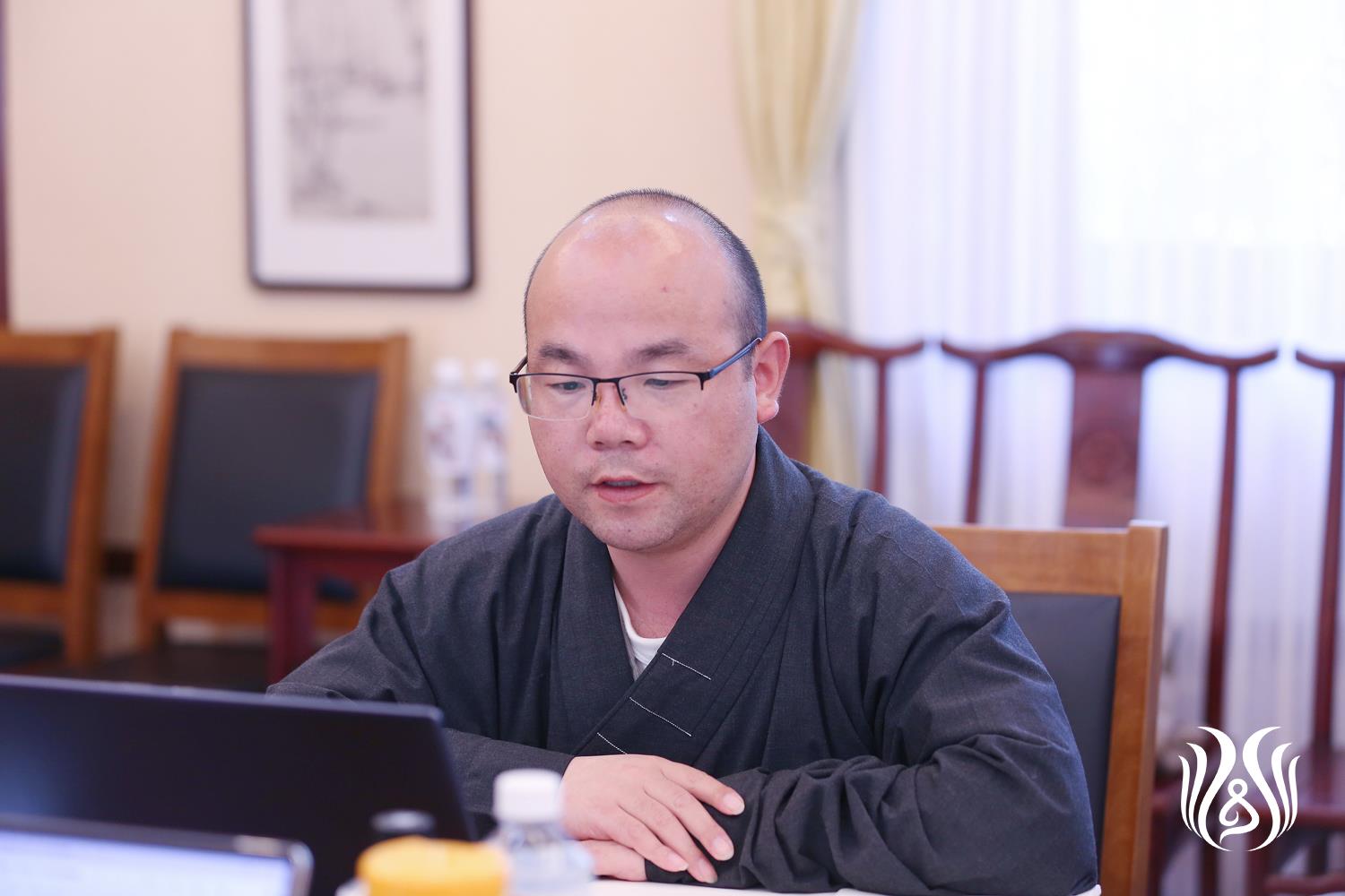 智眼师.jpg