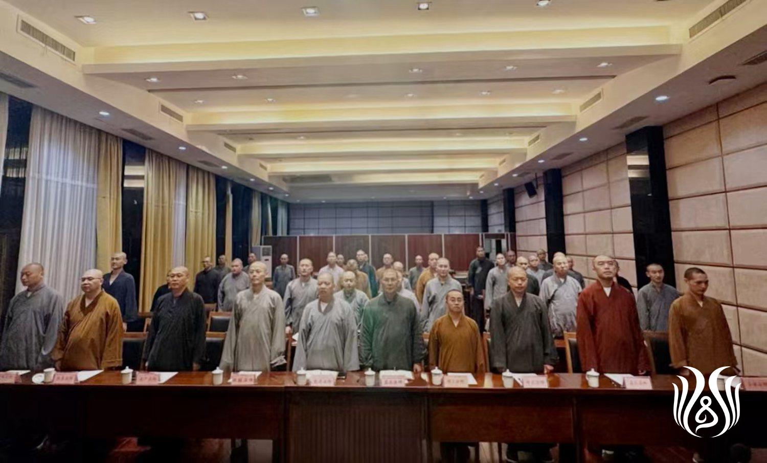 01奏唱国歌.jpg