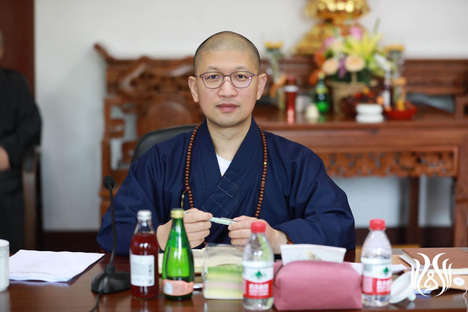 01会闲法师担任本次开题报告会答辩组组长.jpg