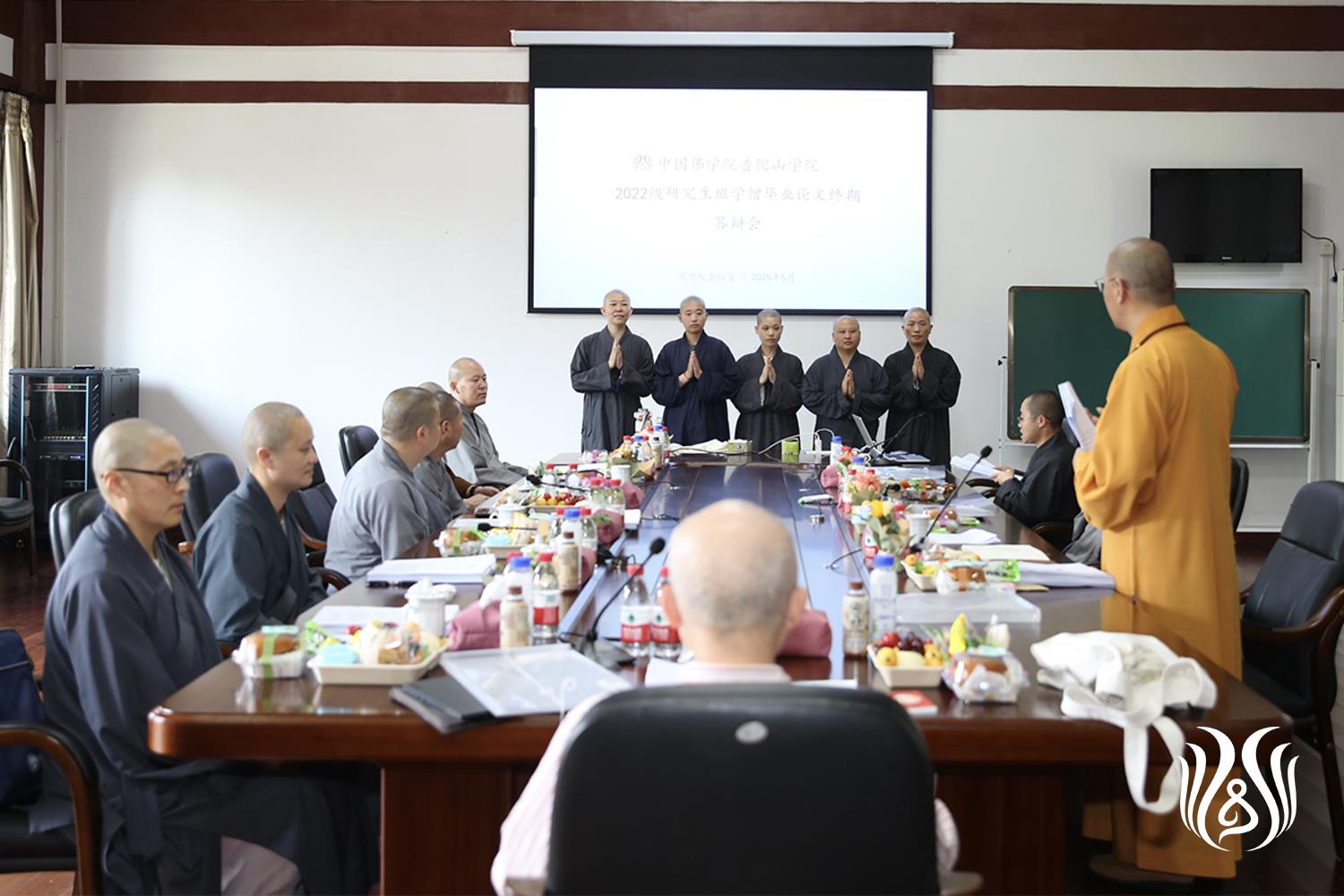 学僧顺利通过考核.jpg