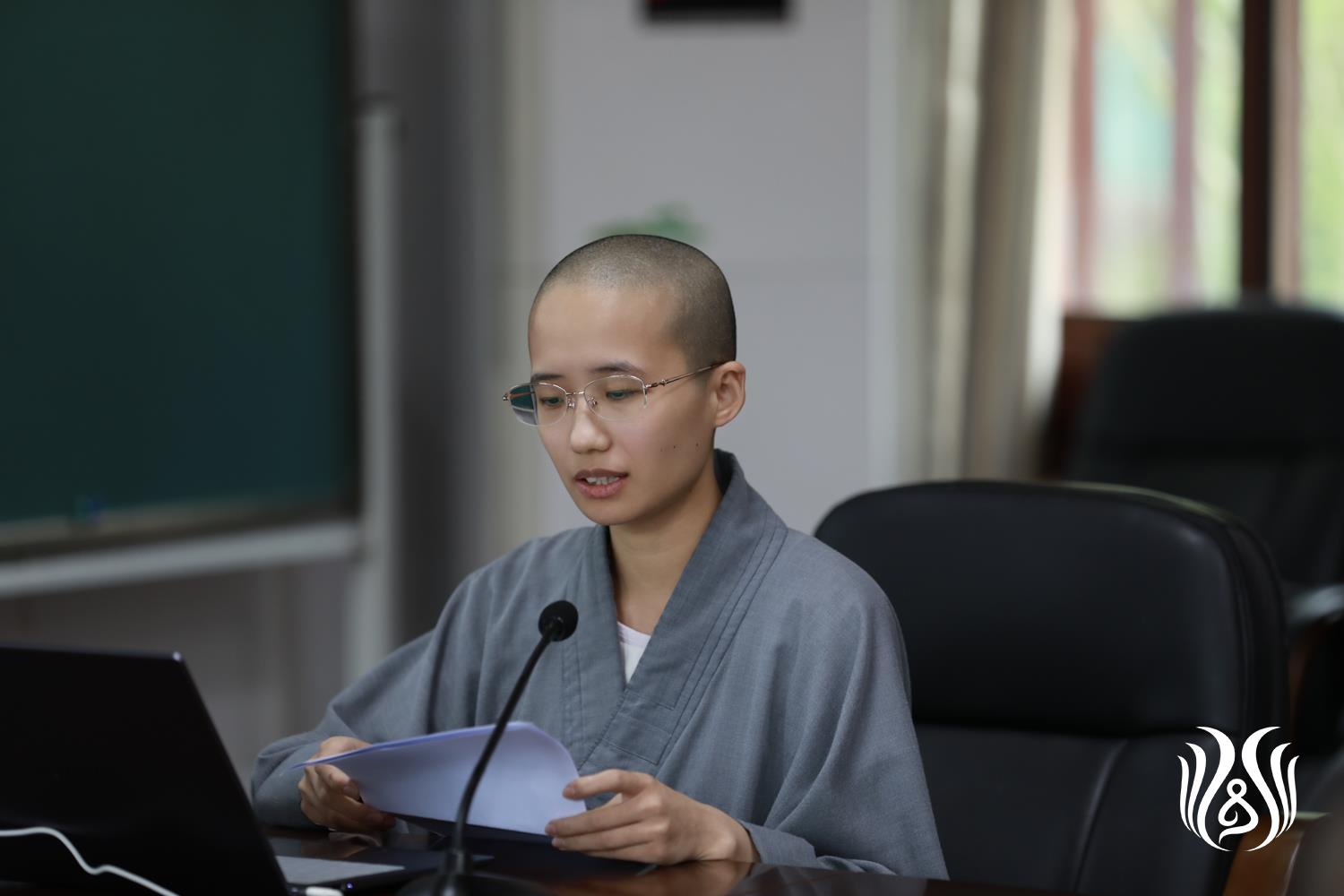 成智师.jpg
