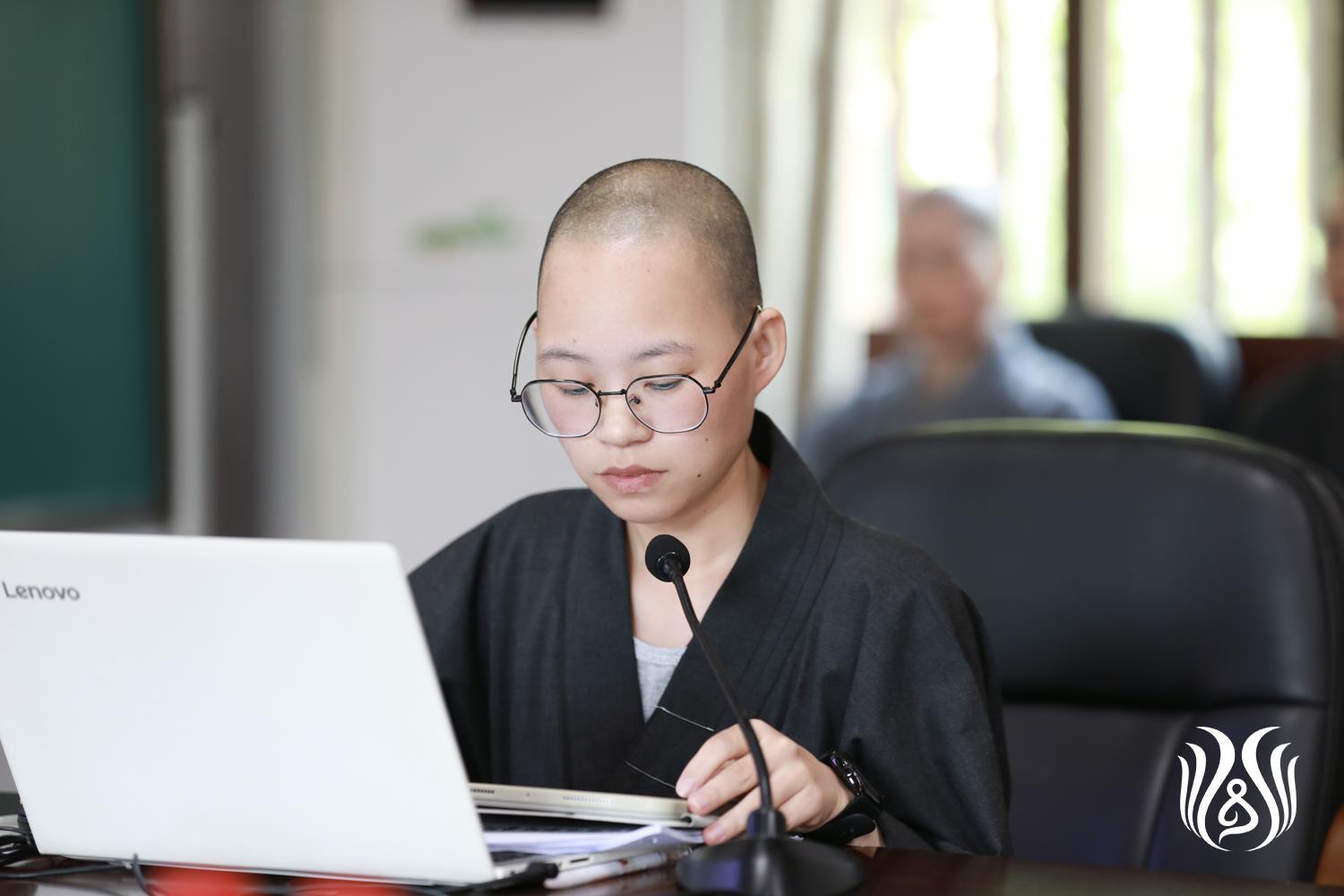 宏恒师.jpg