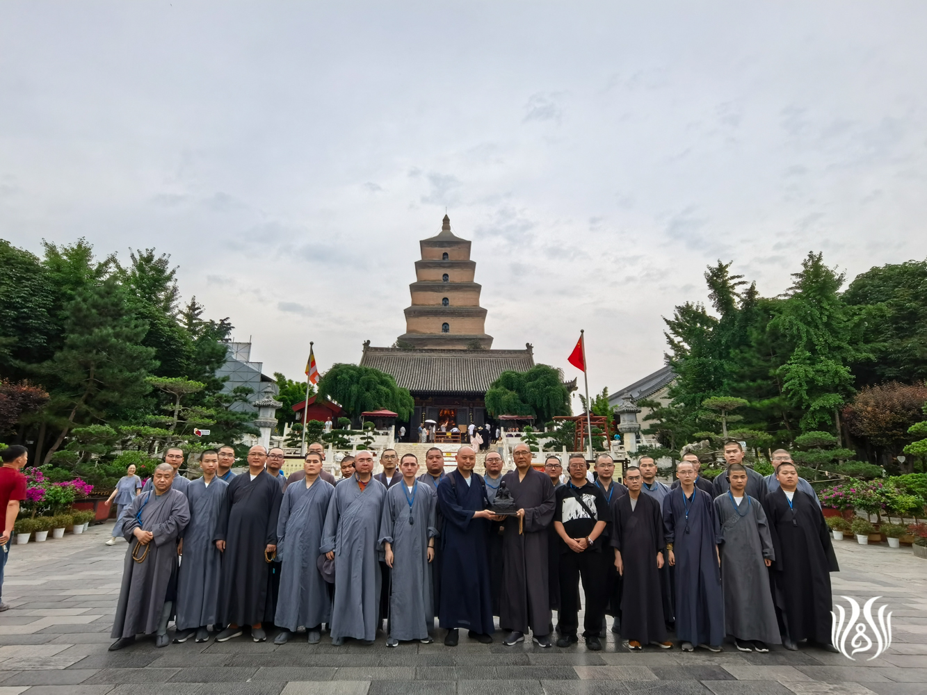 大慈恩寺合影.jpg